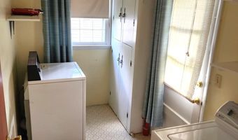 305 ROBINSON St, Georgetown, DE 19947