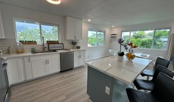 44-665 Kaneohe Bay Dr, Kaneohe, HI 96744