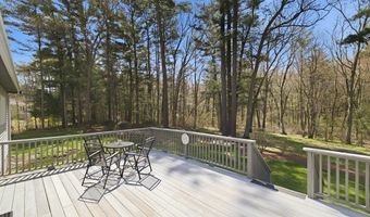 22 Country Ln, Berkley, MA 02779
