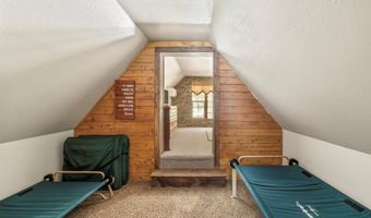 567 W Mountain Rd, Cascade, ID 83611