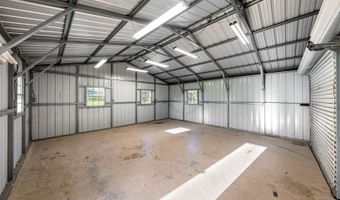 1009 Bluebonnet Ln, Adkins, TX 78101