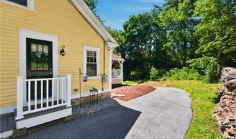 44 Old Great Rd, North Smithfield, RI 02896