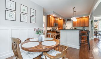 4 Maple Grove Way, Athens, OH 45701