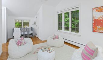 3 Andrews Dr, Darien, CT 06820