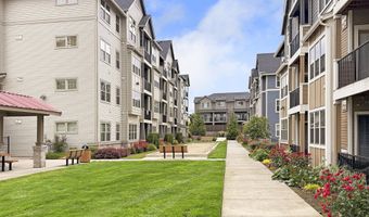 17181 SW SNOWDALE St 301, Beaverton, OR 97007