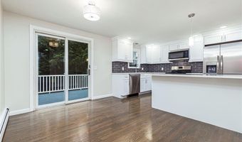 14 Partridge Dr, Exeter, RI 02822