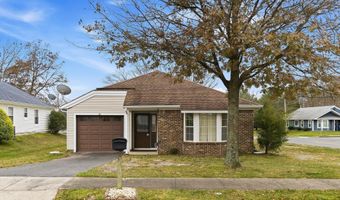 25 Willow Dr, Barnegat, NJ 08005