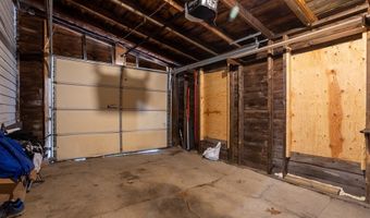 15 Central St, Ashburnham, MA 01430