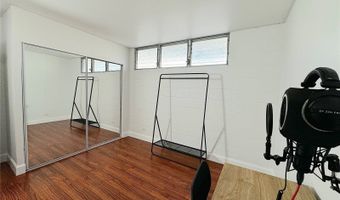 1128 Ala Napunani St 406, Honolulu, HI 96818