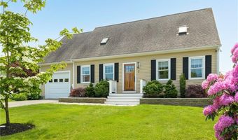 7 Maloney Ln, Middletown, RI 02842