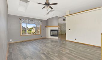 307 Cypress Ct, Andover, KS 67002