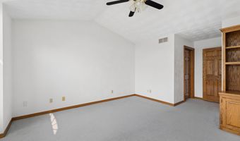 W2880 OAKRIDGE Drive, Appleton, WI 54915