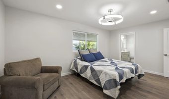 7102 San Bartolo St 11, Carlsbad, CA 92011