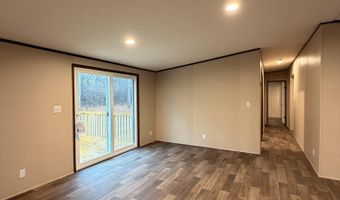 136 Carlton Dr, Batesburg Leesville, SC 29006