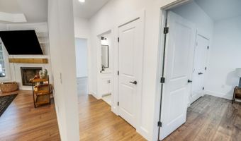 336 Somerset Dr, Appomattox, VA 24522