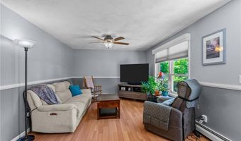 21 High Service Ave, North Providence, RI 02911