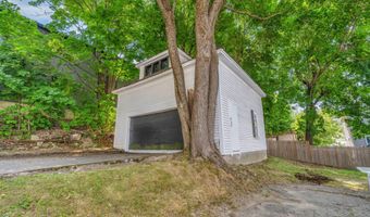 77 Center St, Bangor, ME 04401