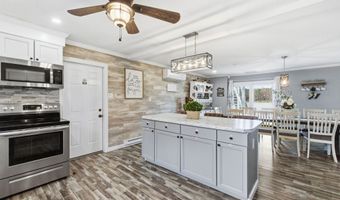 165 Georgetown Dr, Barnstead, NH 03225