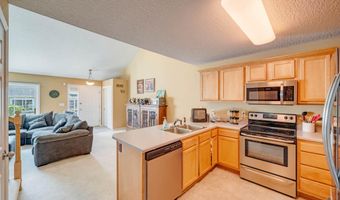 2806 Ithica Ct, Altoona, IA 50009