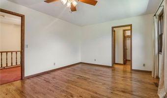 6720 S Shore Dr, Altoona, WI 54720