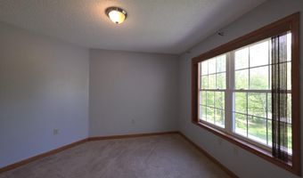 188 Greenwood Dr, Blakeslee, PA 18610