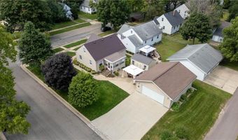 611 11th St SW, Austin, MN 55912