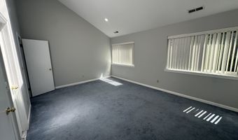 52 Deer Run 52, Bethel, CT 06801