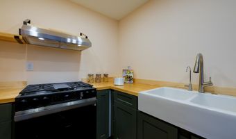 10303 45TH Pl 1, Beltsville, MD 20705