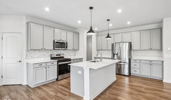 766 Adler Dr, Avon, IN 46123