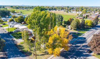 1182 S Meridian St, Blackfoot, ID 83221