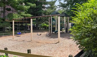 7551 SPRING LAKE Dr D-1, Bethesda, MD 20817