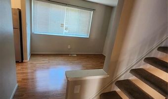 815 Portsdown Rd, Ballwin, MO 63011