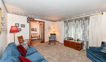 7209 Lindenwood Dr, Indianapolis, IN 46227
