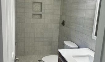 611 E L Ives Dr, Aberdeen, NC 28315