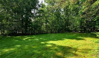 2096 HIDDEN HOLLOW Ln, Akron, OH 44313