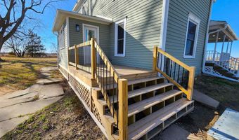 2083 Iowa Rd, Allerton, IA 50008