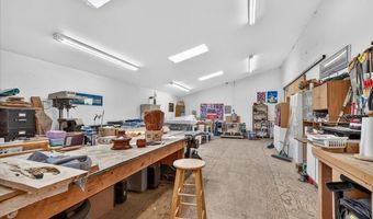 39 E Valley View Rd, Ashland, OR 97520
