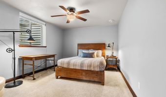 6600 N KUREY Dr, Appleton, WI 54913