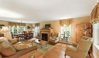 154 Black Pond Rd, Charlestown, RI 02813