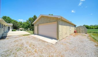 2915 Lee Marie Dr, Adrian, MI 49221