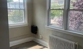 131 W 25TH St, Bayonne, NJ 07002