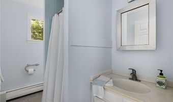 471 Annaquatucket Rd, North Kingstown, RI 02852