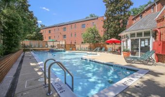 1630 W ABINGDON Dr #301, Alexandria, VA 22314