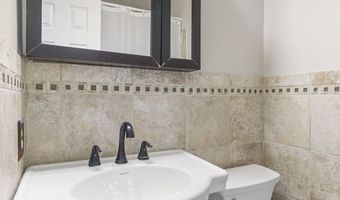 8536 Friendship Ln, Indianapolis, IN 46217