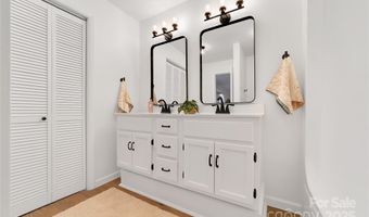 77 Dillingham Rd, Asheville, NC 28805