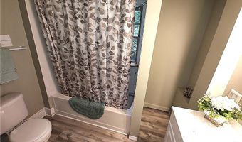 1420 Bridge St, Ashtabula, OH 44004