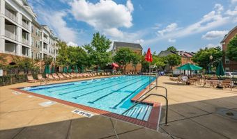 271 CAMERON STATION Blvd 103, Alexandria, VA 22304