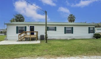 25836 MANHATTAN Ln, Astor, FL 32102