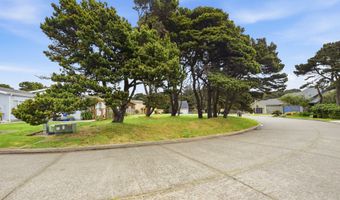 Newport Ave SW 7700, Bandon, OR 97411