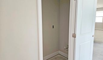 300 Stonehaus Cir, Antioch, TN 37013
